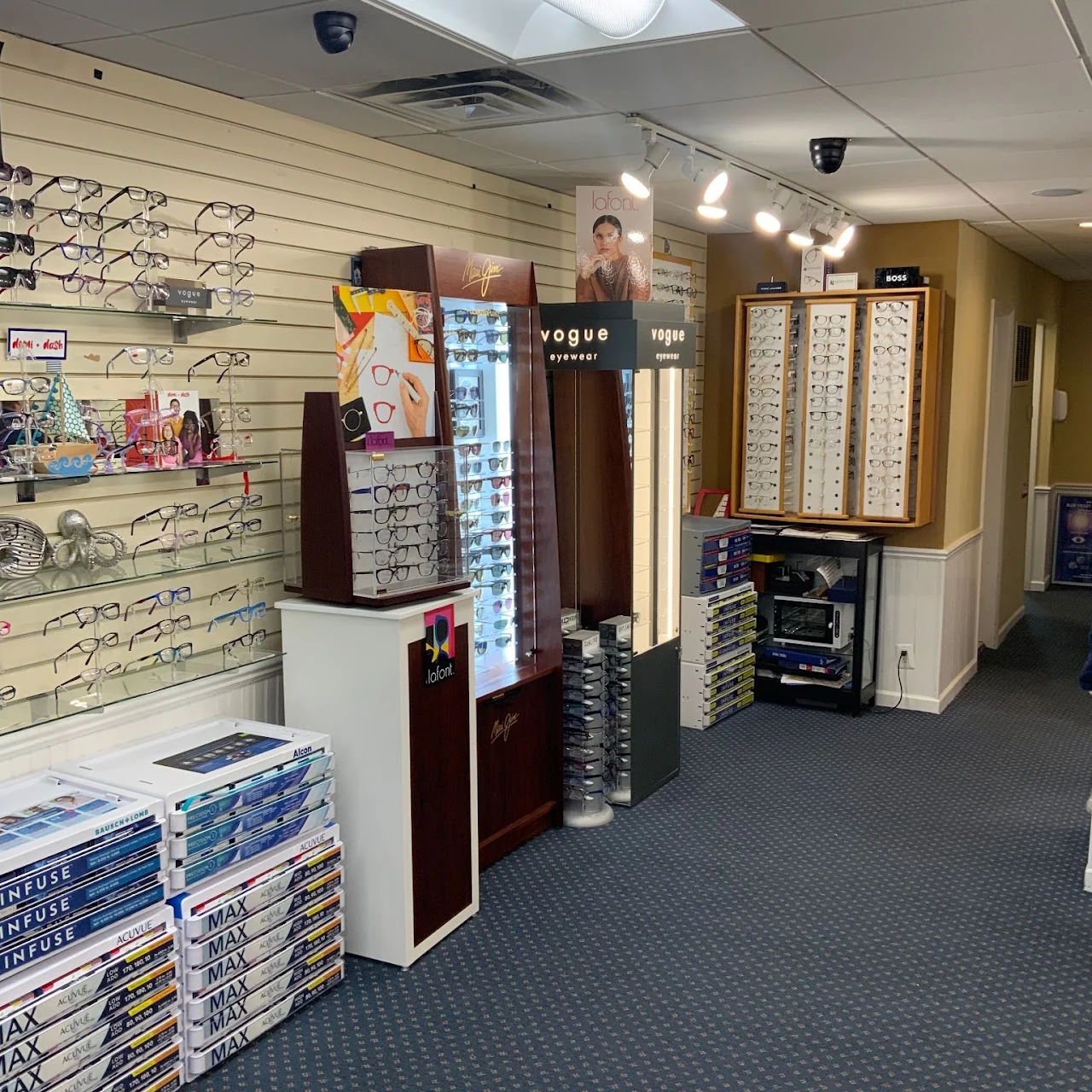 Inside Mirkin Vision on Beach 116th Street